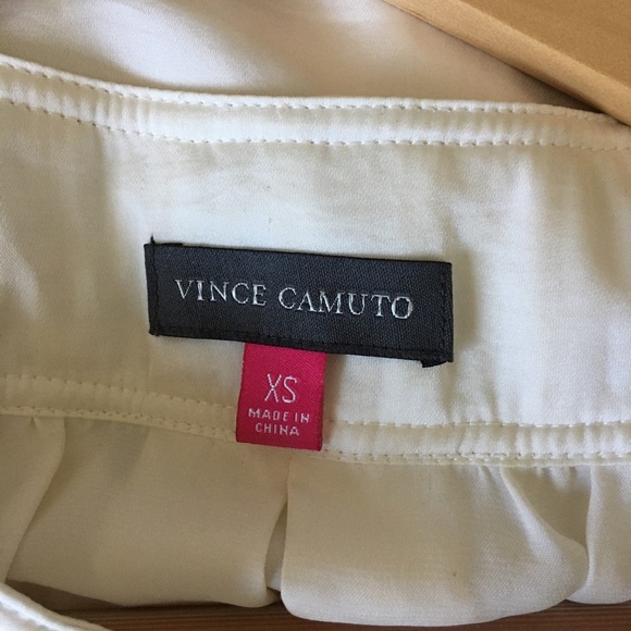 Vince Camuto Long Sleeve Tie V-Neck Blouse - Picture 7 of 7